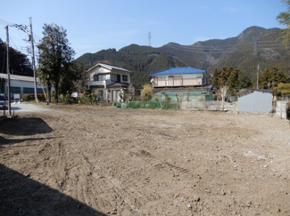 【外観】 | 青梅市御岳　第１種低層住居専用地域　売地 | 南東角から