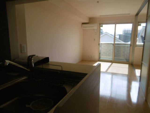 【内装】 | サンセッテ21 | 内装は落ち着いています