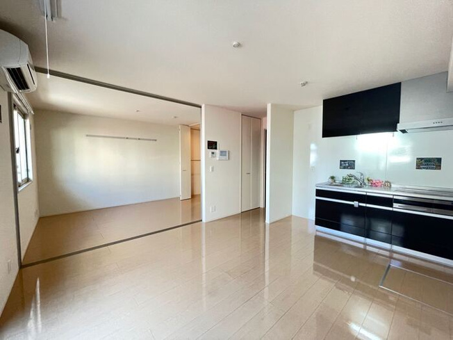 【居間・リビング】 | サンセッテ21 | 使いやすい居間です