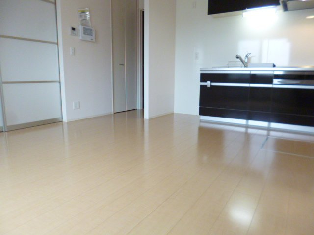 【居間・リビング】 | サンセッテ21 | ゆったり過ごせる居間です