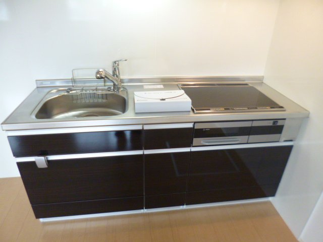 【キッチン】 | サンセッテ21 | お料理しやすいキッチンです