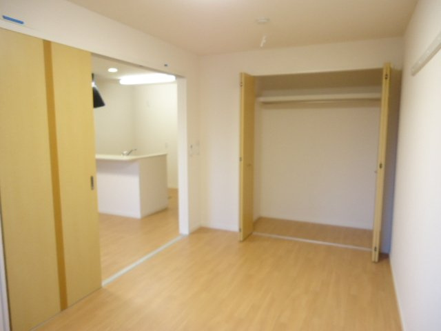 コモド　ピノⅢの内装|洋室