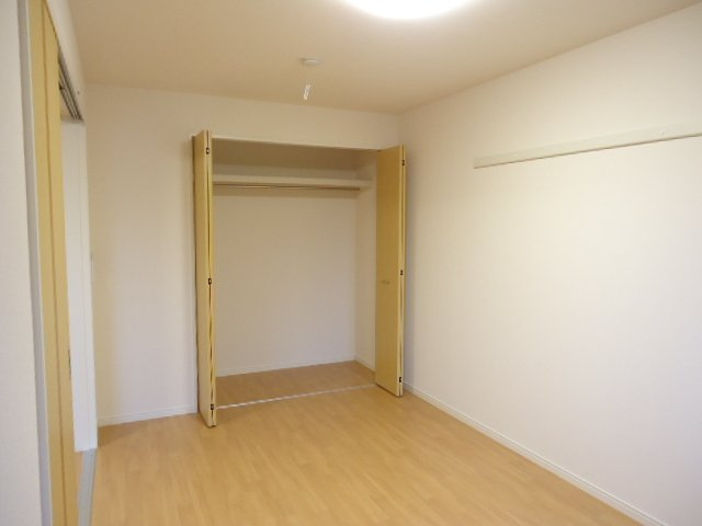 コモド　ピノⅢの寝室|洋室