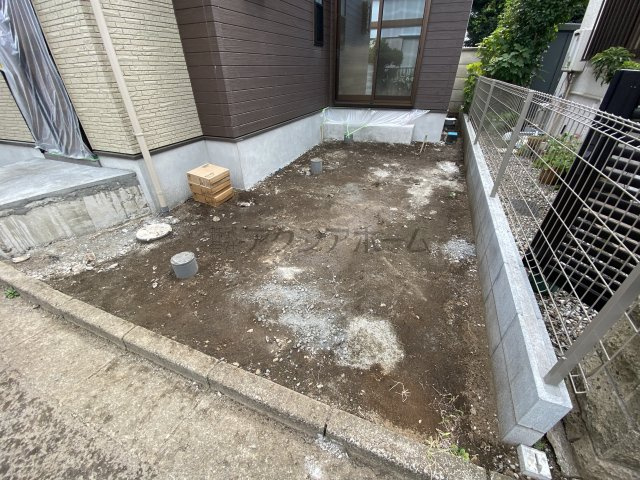 所沢市若狭1丁目・全1棟　新築一戸建　～スカイバルコニー付～の駐車場|カースペース1台