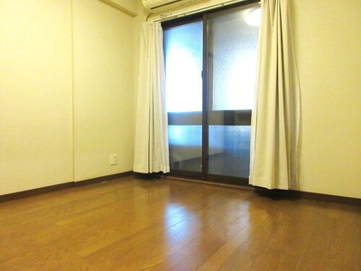 【居間・リビング】 | ライオンズガーデン武蔵関公園弐番館