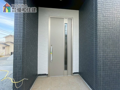 【玄関】 | 新築戸建　神戸市西区玉津町新方