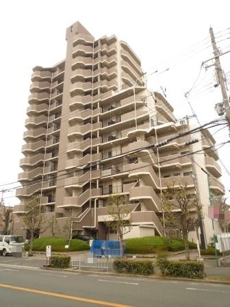 ディオ・フェルティ門真本町の外観|京阪本線・大阪モノレール線「門真市」駅まで徒歩約10分。
２WAYアクセス可能です。