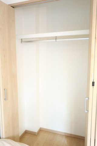 コーラルコート久米川弐番館の収納