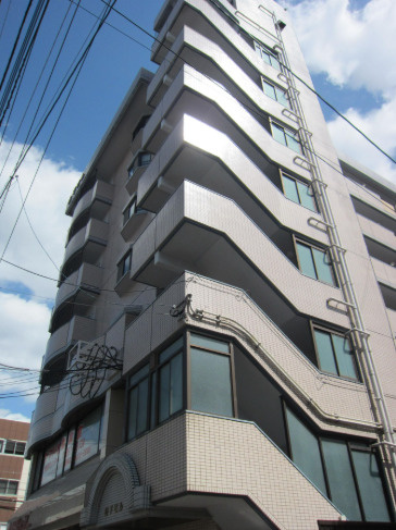 山下ビルの外観