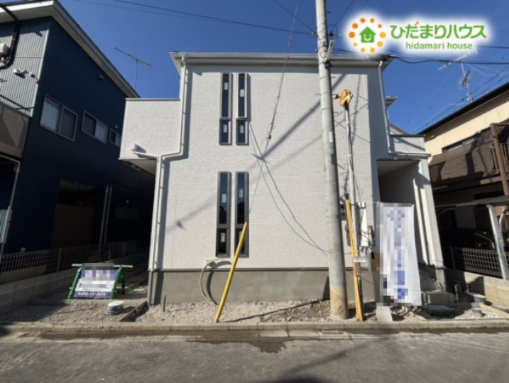 鴻巣市吹上　新築一戸建て　グラファーレ　01