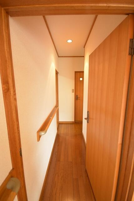 市ヶ尾森ビル弐番館の内装|＊参考写真＊廊下