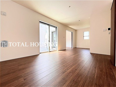 【居間・リビング】 | 国立市西1丁目　新築戸建　全1棟