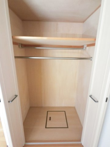 エール本八幡Bの収納