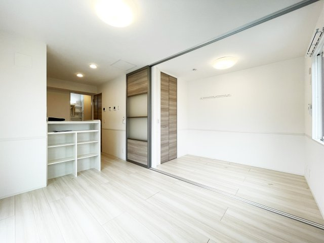 エル・ソル南庄町の居間・リビング