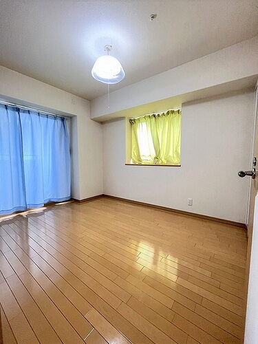 グラン・シティオ心斎橋ＥＡＳＴのその他|洋室約6.0畳（入居確定後、照明器具・カーテン撤去予定）