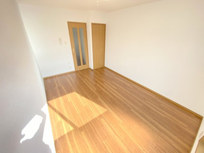 【寝室】 | パーシモンフィールド