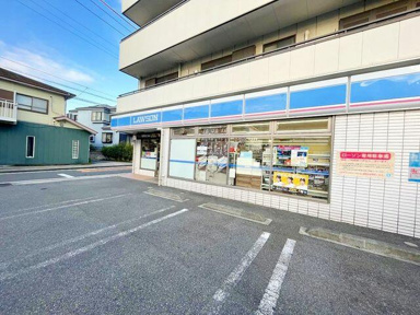 ローソン栄笠間二丁目店まで240m