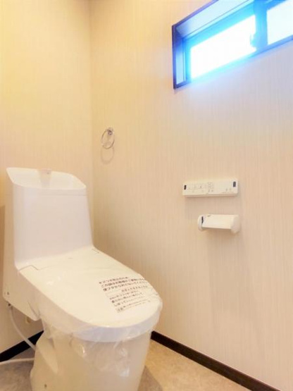 【トイレ】 | 仲介手数料無料！藤山小学校に通えるリフォーム済み中古住宅　宇部市上条５丁目 | トイレです