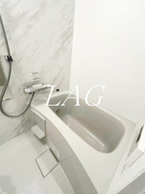 【浴室】 | エフプレスト岸町 | お風呂です。（同仕様です。）