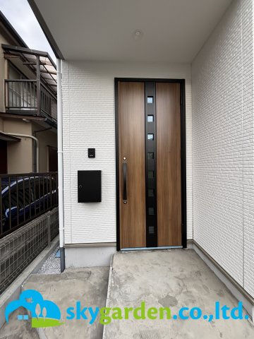 平塚市袖ケ浜3期　新築戸建　全1棟1号棟の玄関