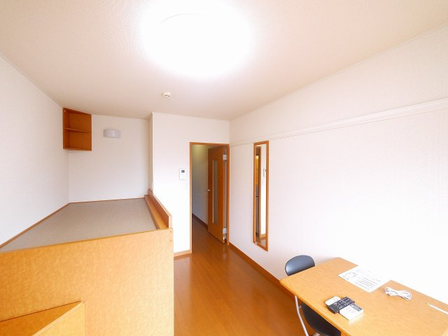 レオパレス相楽の寝室