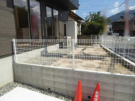 広島市安佐北区亀山１丁目　新築一戸建ての庭