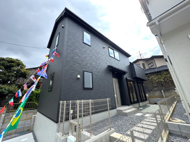 松戸市八ケ崎３丁目新築戸建【八ヶ崎第二小学校：4分】の外観|1号棟外観・完成済み内覧可能です！