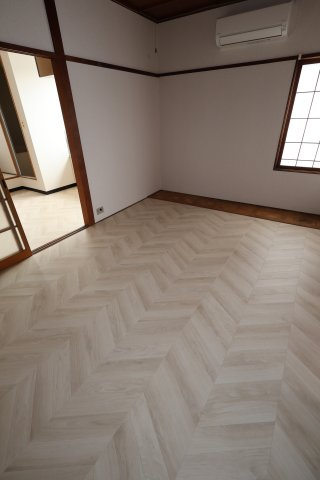 マルタケ荘2階の居間・リビング