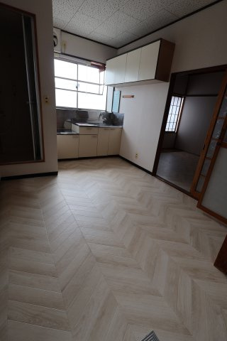 マルタケ荘2階の居間・リビング