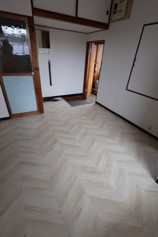 マルタケ荘2階の居間・リビング