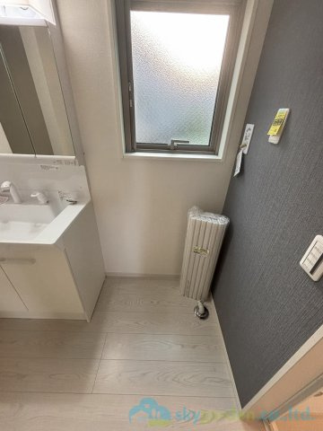 秦野市鶴巻南4期　新築戸建　全1棟1号棟のランドリースペース