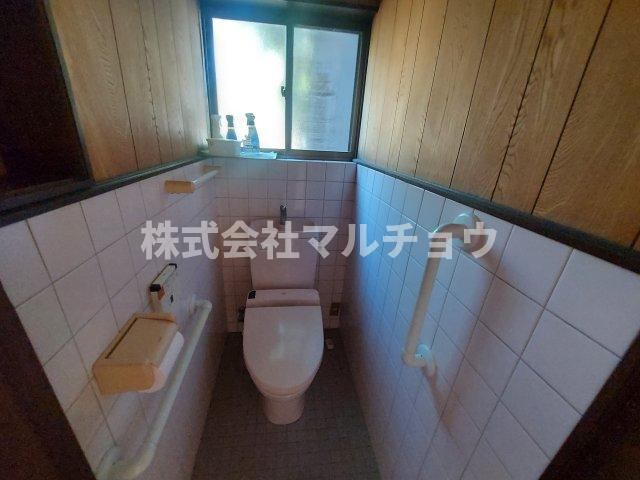 江川戸建てのトイレ|コンパクトで使いやすいトイレです