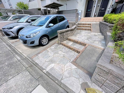 【駐車場】 | チェルシー【名古屋市賃貸・ワンフロアー1世帯】