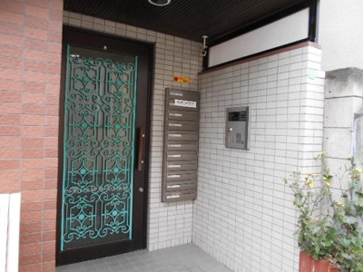 【エントランス】 | カーサ躑躅ヶ丘