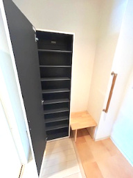 ロハス江坂の収納|大きなものも収納できそうです