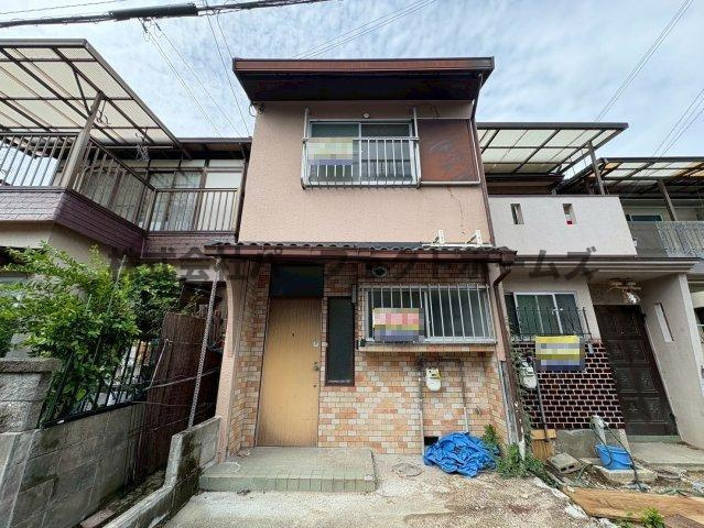 上島町テラスハウスの外観|落ち着いた雰囲気の外観です