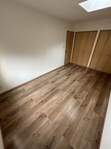 エリーナ六甲の洋室