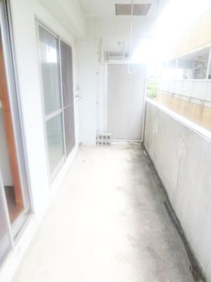 【バルコニー】 | 東宝ビル10