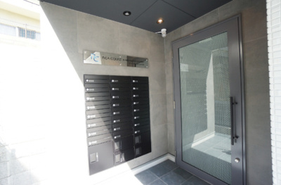 【エントランス】 | リアコート関大前EAST | エントランス★