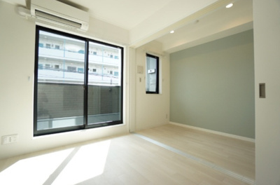 【居間・リビング】 | リアコート関大前EAST | リビング★