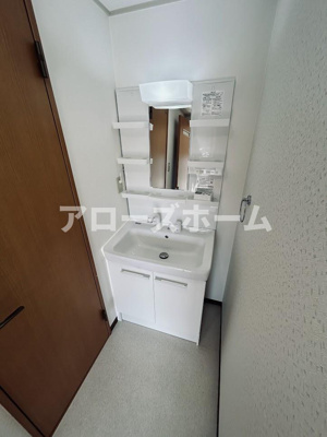【洗面所】 | ホワイトヒル | ※室内写真は前回募集の別室につきイメージです。