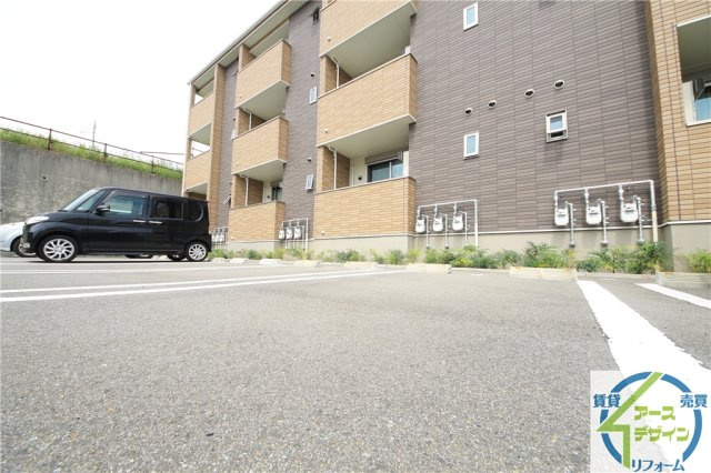 パストラルメゾン白水の駐車場