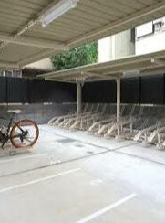 ガリシア中野弥生町の駐車場