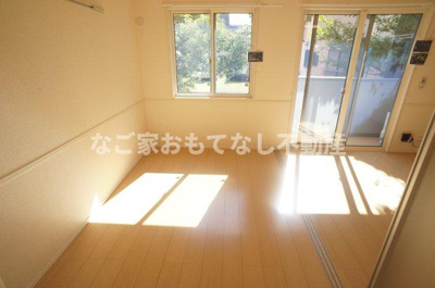 【寝室】 | ベルエアウエスト | ※写真は別号室