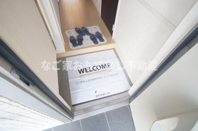 【玄関】 | ベルエアウエスト | ※写真は別号室