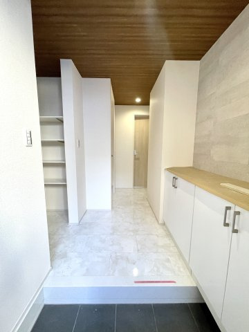 練馬区大泉町4丁目　ZEH水準　省エネ大型邸宅の完成予想図|リビング完成予想図