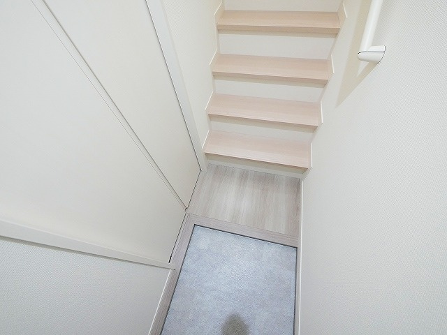 ベルリード奈良女子大前の玄関