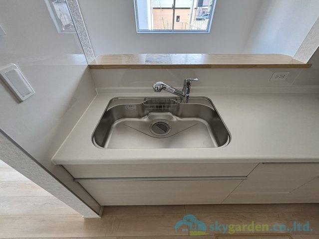 秦野市平沢第18　新築戸建　全2棟2号棟のキッチン