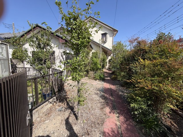 前橋市北代田町　中古住宅の庭|■お庭も広々