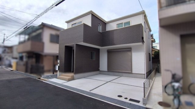 尼崎市南塚口町　新築戸建